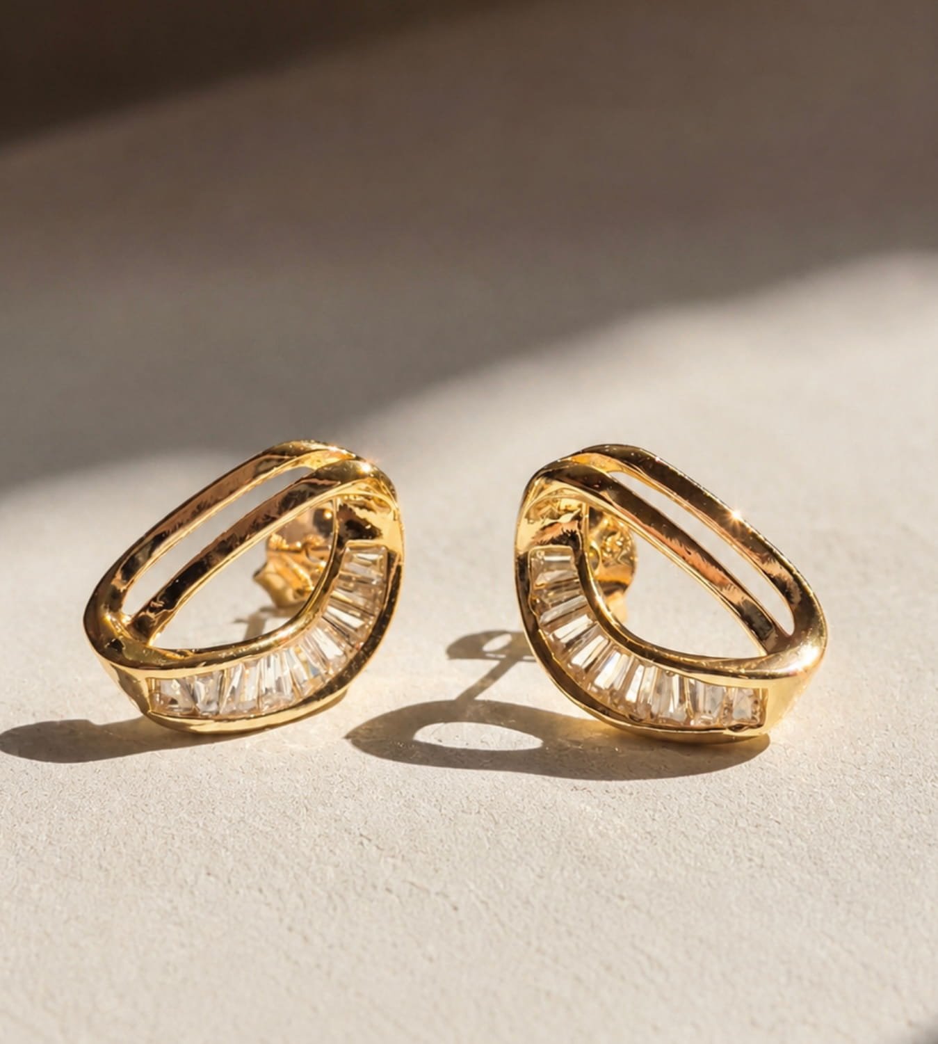 Amarena Shine Earrings