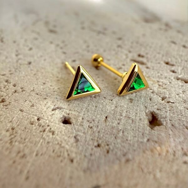 Selva Verde Studs